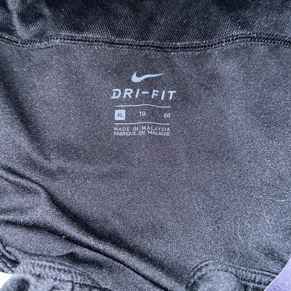 Nike Running Shorts - Picture 2 of 4